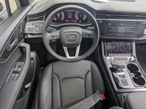 Used 2025 Audi Q7 3.0T Premium Plus w/ Premium Plus Package AWD/4WD image 17
