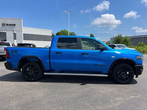 New 2026 RAM 1500 Laramie AWD/4WD image 9