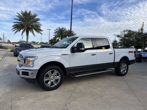 Used 2018 Ford F150 XLT w/ Equipment Group 302A Luxury image 5