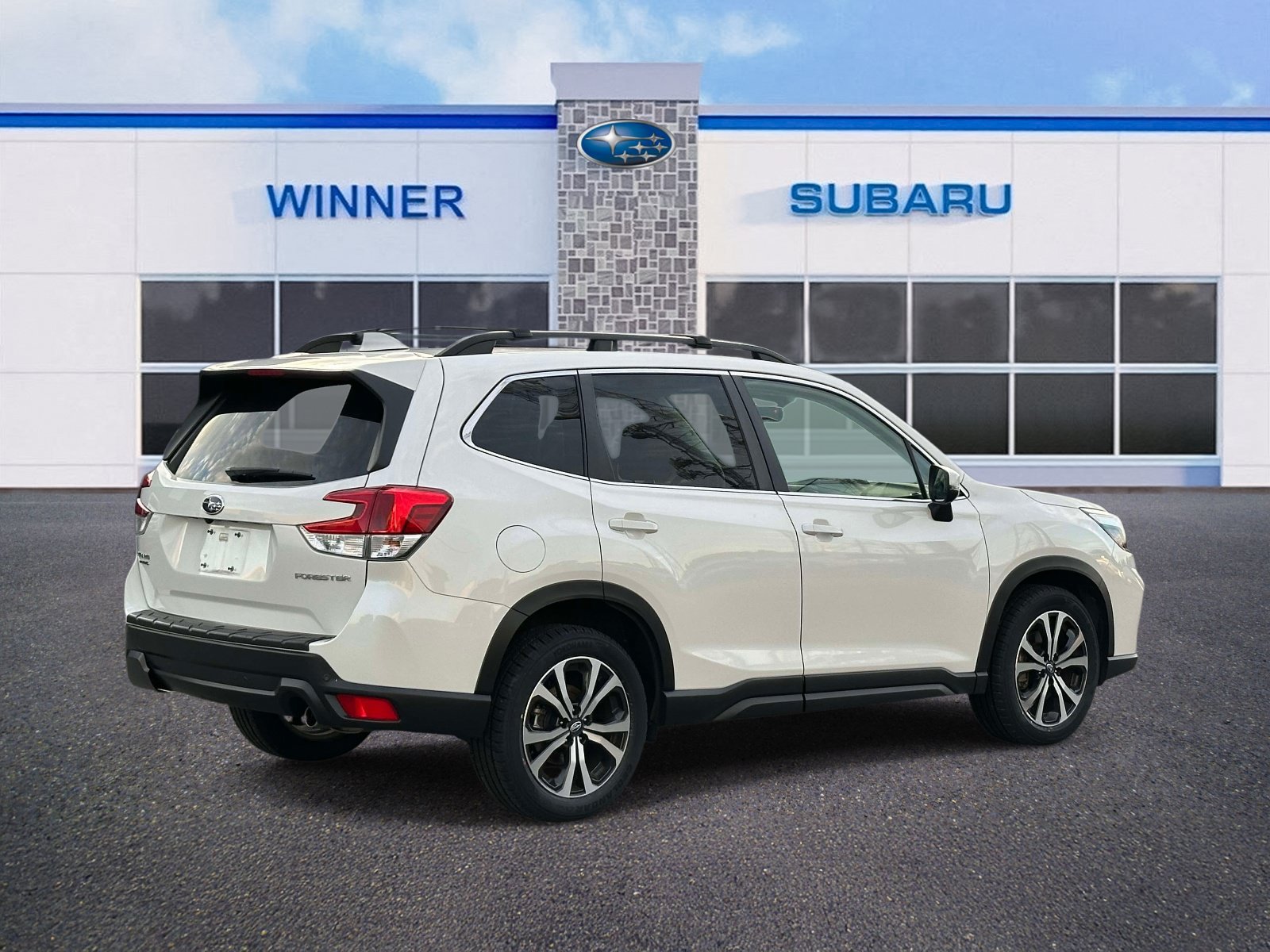 Used 2020 Subaru Forester Limited w/ Popular Package #3 AWD/4WD image 5