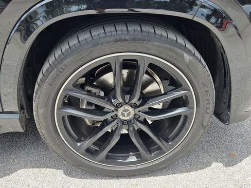 Used 2024 Mercedes-Benz GLS 580 4MATIC image 7