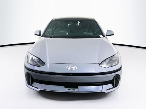 Used 2024 Hyundai Ioniq 6 Limited RWD image 2