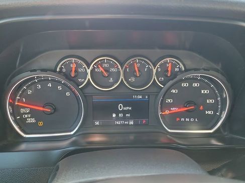 Used 2019 Chevrolet Silverado 1500 RST AWD/4WD image 18