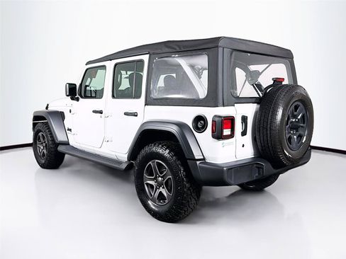 Used 2023 Jeep Wrangler Unlimited Sport AWD/4WD image 9