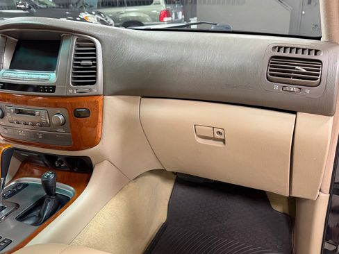 Used 2006 Lexus LX 470 4WD image 20
