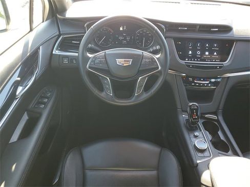 Used 2025 Cadillac XT5 Premium Luxury image 33