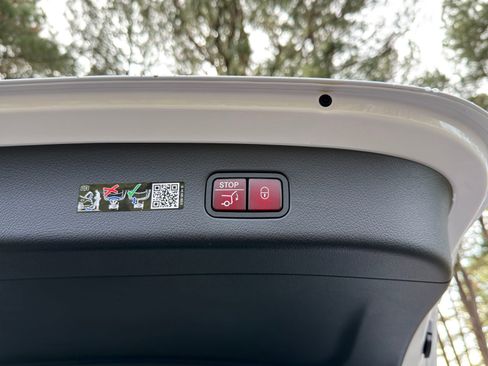 New 2026 Mercedes-Benz GLC 300 GLC 300 image 18