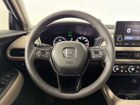 Used 2025 Honda HR-V LX image 12