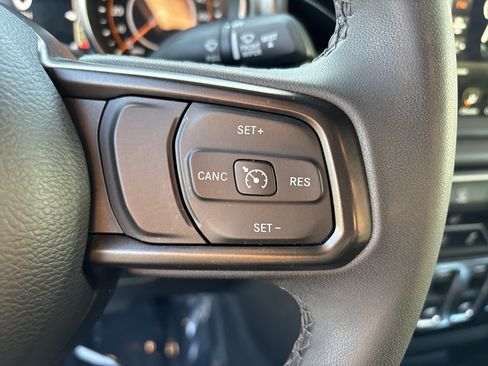 Used 2023 Jeep Wrangler Sport AWD/4WD image 22