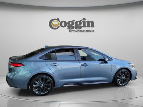 Certified 2025 Toyota Corolla SE image 4