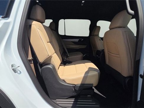 New 2026 Buick Enclave Preferred w/ LPO, Floor Liner Package image 14