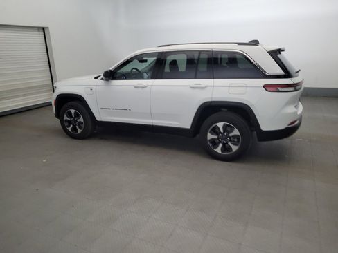 Used 2022 Jeep Grand Cherokee Limited 4xe w/ Luxury Tech Group II image 3