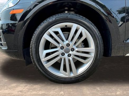 Used 2019 Audi Q5 2.0T Premium Plus w/ Premium Plus Package AWD/4WD image 33