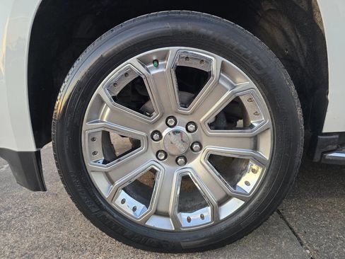 Used 2015 GMC Yukon SLT w/ HD Trailering Package image 63