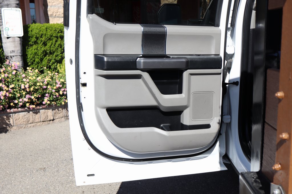 Used 2019 Ford F550 4x4 Crew Cab Super Duty image 41