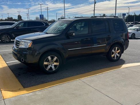 Used 2012 Honda Pilot Touring image 2