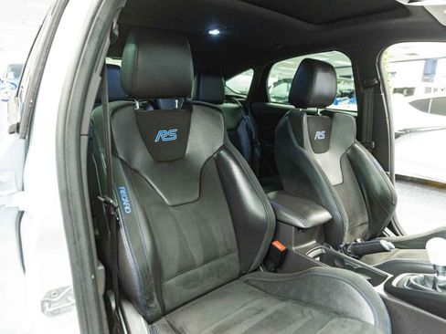 Used 2017 Ford Focus RS image 14