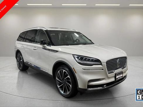 Used 2023 Lincoln Aviator Reserve w/ Equipment Group 201A AWD/4WD image 1