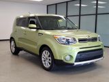 Used 2017 Kia Soul + image 4