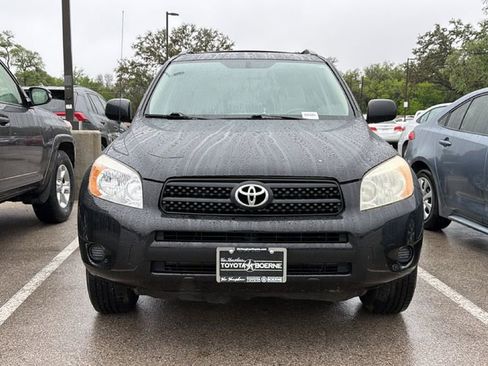 Used 2008 Toyota RAV4 2WD image 2