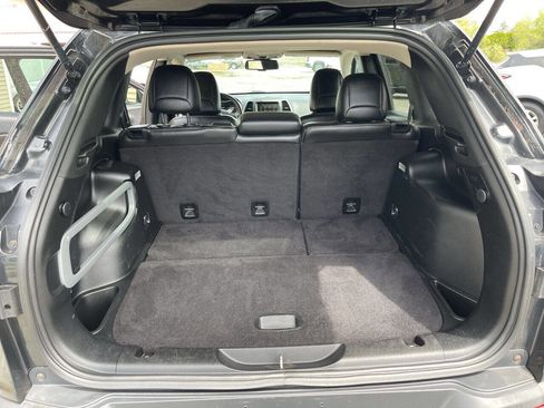 Used 2015 Jeep Cherokee Limited AWD/4WD image 23