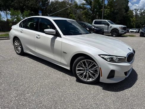 Used 2023 BMW 330e w/ Premium Package RWD image 6