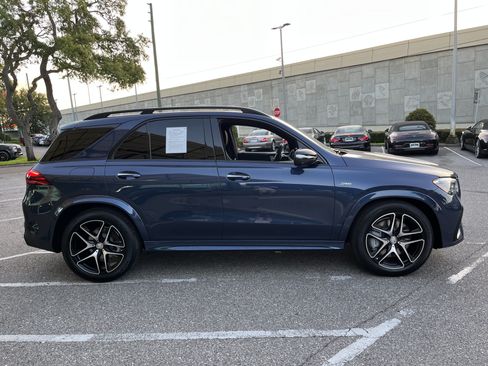 Used 2025 Mercedes-Benz GLE 53 AMG 4MATIC image 11