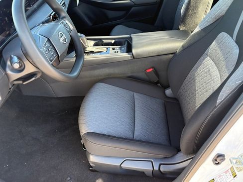 New 2026 Nissan Sentra SV image 17