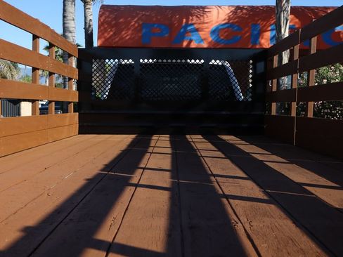 Used 2020 Ford F550 4x4 Regular Cab Super Duty image 8