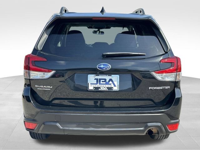 Used 2023 Subaru Forester Premium AWD/4WD image 26