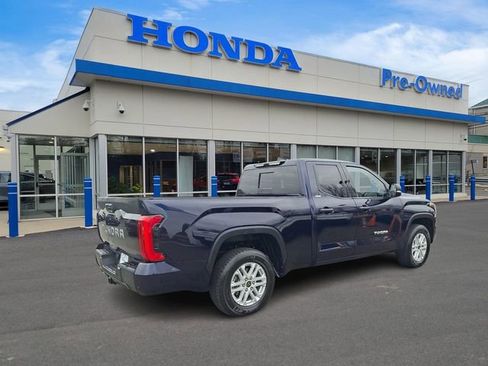 Used 2023 Toyota Tundra SR5 w/ SR5 Convenience Package RWD image 4