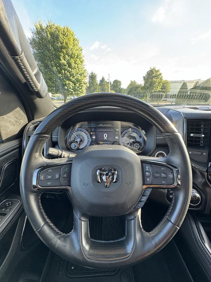 Used 2022 RAM 1500 Limited AWD/4WD image 13