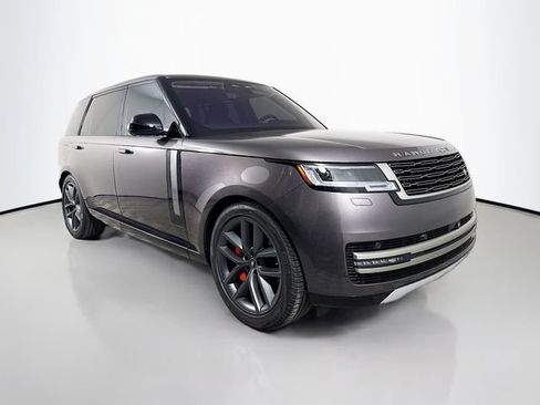 Used 2022 Land Rover Range Rover Long Wheelbase SE AWD/4WD image 3