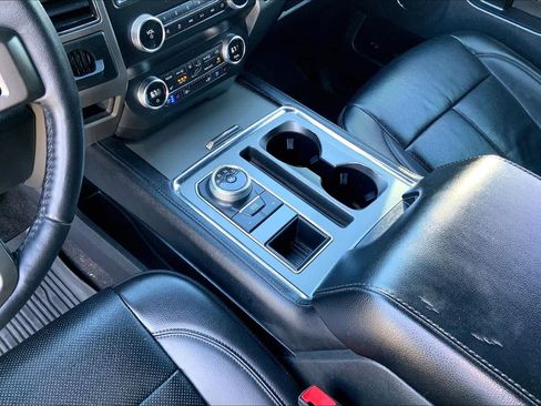 Used 2020 Ford Expedition XLT w/ Equipment Group 202A image 15