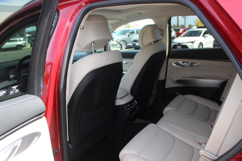 Used 2026 Genesis GV70 2.5T Select AWD/4WD image 18