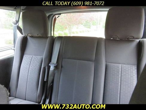 Used 2015 Ford Expedition EL XLT image 11