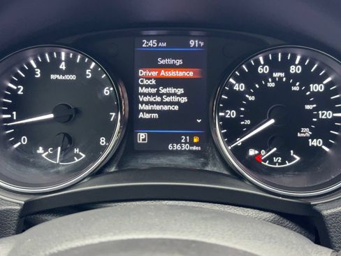 Used 2020 Nissan Rogue S w/ Special Edition Package FWD image 22