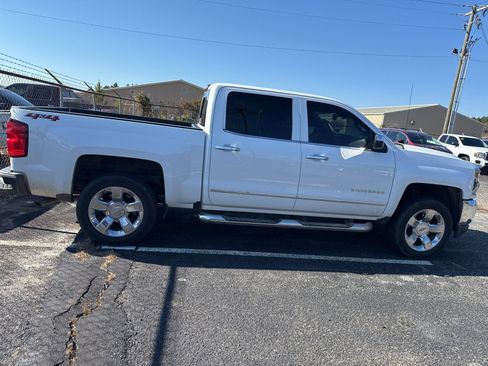 Used 2018 Chevrolet Silverado 1500 LTZ w/ Sport Package image 7