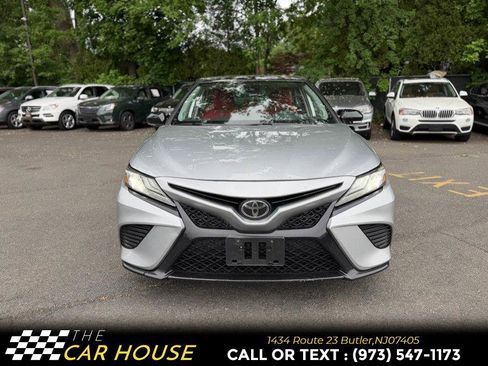 Used 2019 Toyota Camry XSE FWD image 12
