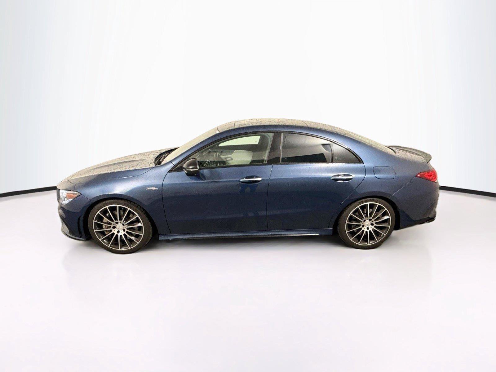 Used 2021 Mercedes-Benz CLA 35 AMG 4MATIC image 2