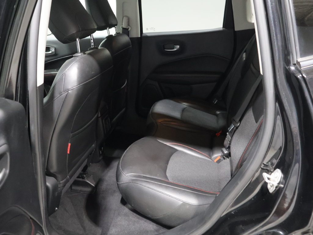 Used 2019 Jeep Compass Trailhawk AWD/4WD image 18