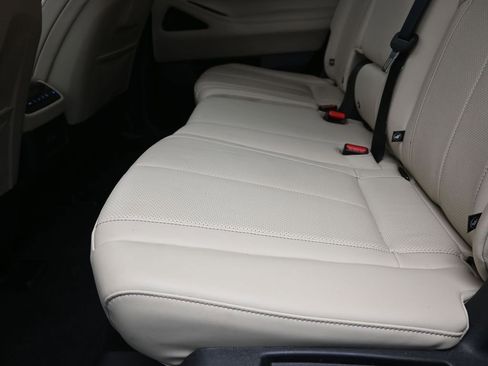 New 2026 INFINITI QX80 Luxe image 13