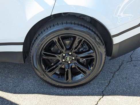 Used 2022 Land Rover Range Rover Velar S image 30