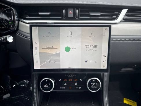 Used 2026 Jaguar F-PACE R-Dynamic S AWD/4WD image 24