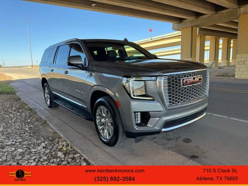 Used 2023 GMC Yukon XL Denali image 1