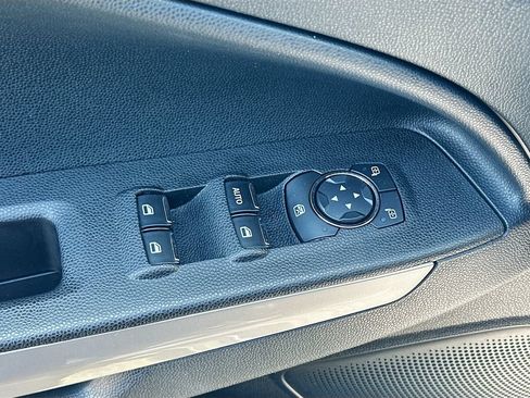 Used 2021 Ford EcoSport Titanium FWD image 18