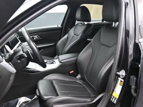 Used 2022 BMW 330i xDrive Sedan image 11