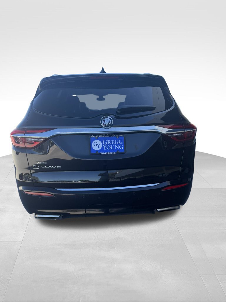 Used 2021 Buick Enclave Avenir AWD/4WD image 4