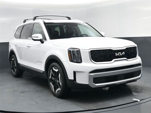 New 2025 Kia Telluride EX image 14