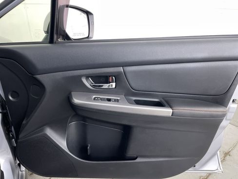 Used 2017 Subaru Crosstrek 2.0i Limited image 25